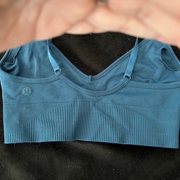 Lululemon teal bralette Sz XS 2 - Picture 3 of 3